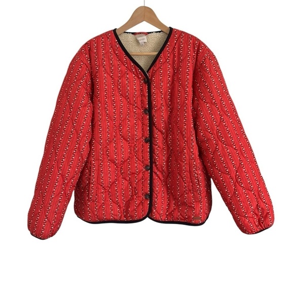 BRIXTON Reversible Faux Shearling Quilted Jacket in Mars Red Prairie Floral - Picture 5 of 16